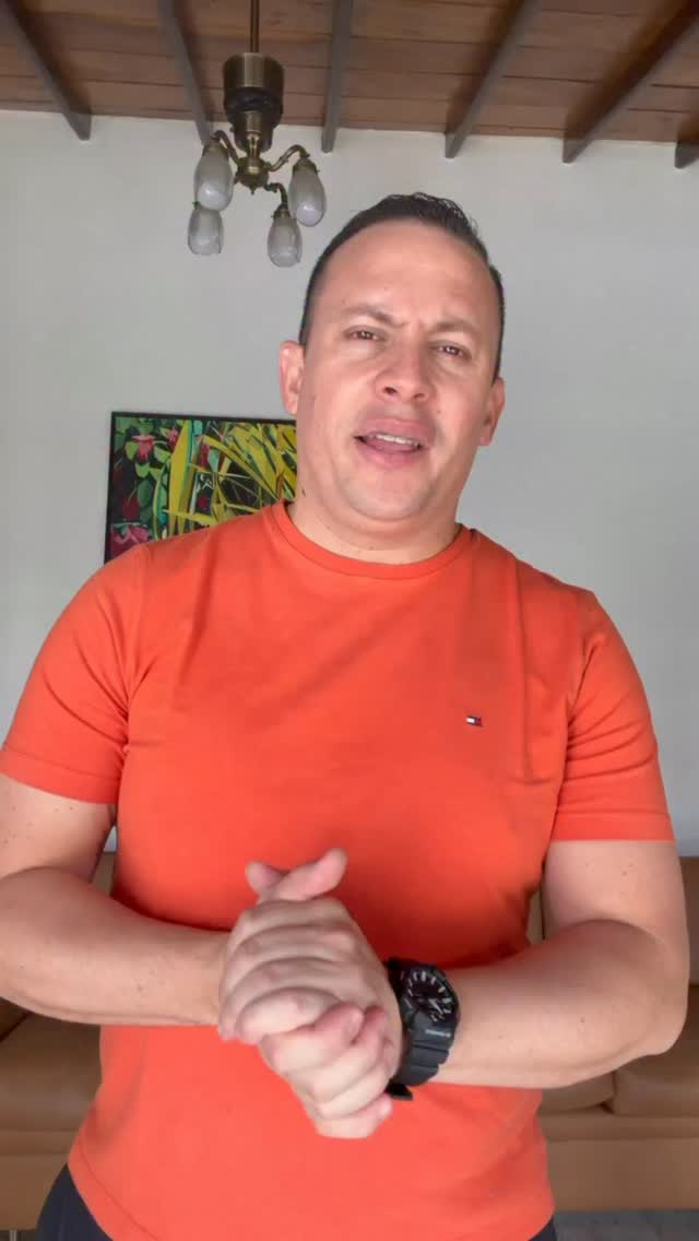 HOLA YARACUY..!!! 

Luego de una intervención quirúrgica, gracias a la bondad infinita de Dios, aquí...