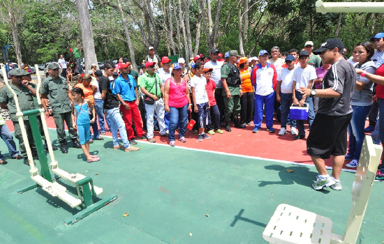 Gobernador León pone en funcionamiento Parque biosaludable ...
